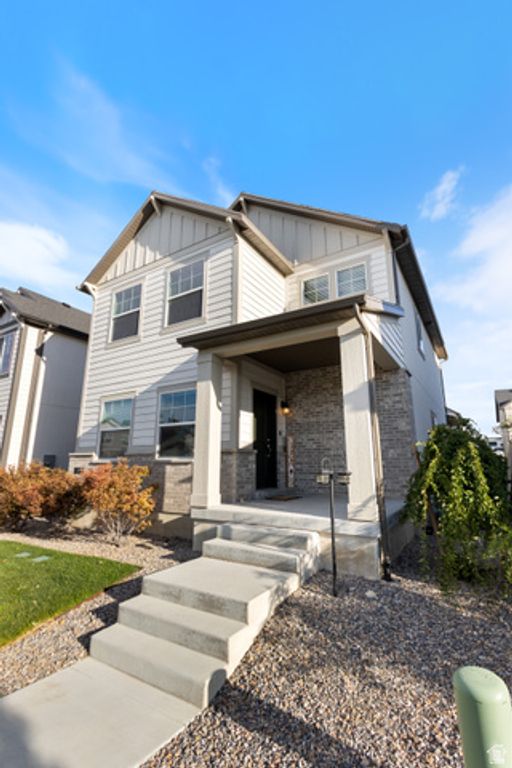Image 4 of property listing at 7697 W KING TOP RD, Magna, UT 84044