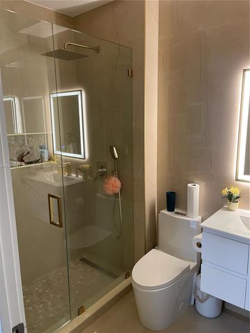 3725 NE 11th St, Homestead, FL 33033