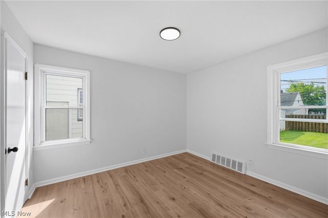 5503 Westlake Avenue, Parma, OH 44129