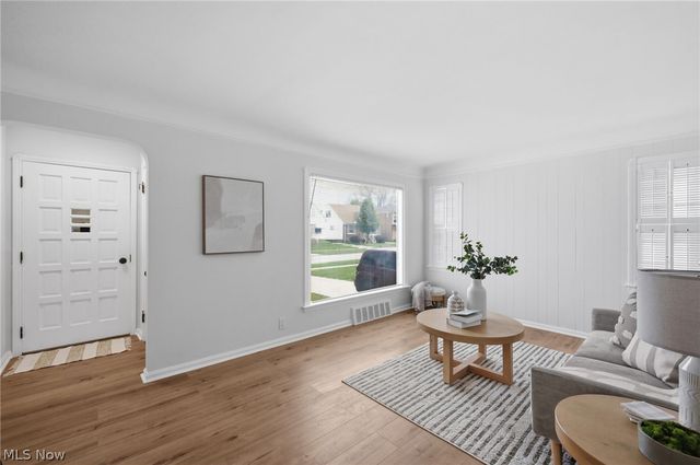 5503 Westlake Avenue, Parma, OH 44129