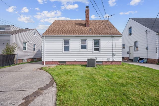 5503 Westlake Avenue, Parma, OH 44129