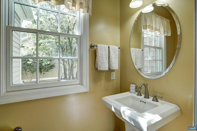 5223 BROOK VIEW RD, Crozet, VA 22932