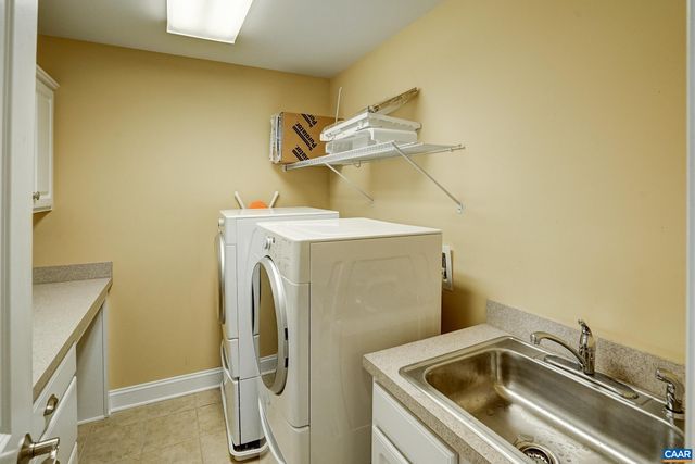 5223 BROOK VIEW RD, Crozet, VA 22932