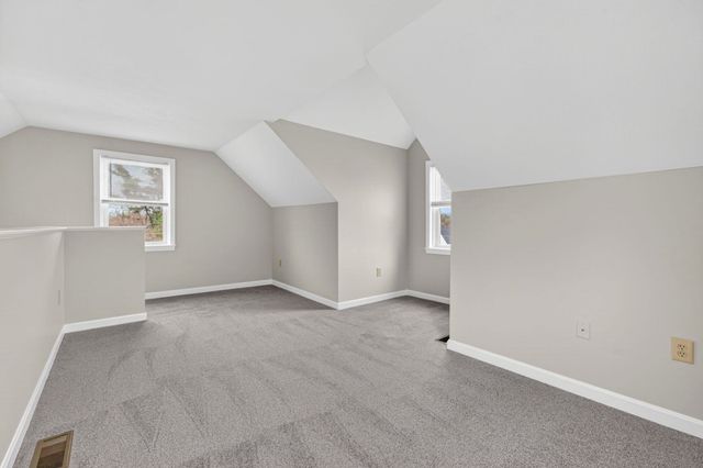 30 Charter St Unit 14, Exeter, NH 03833