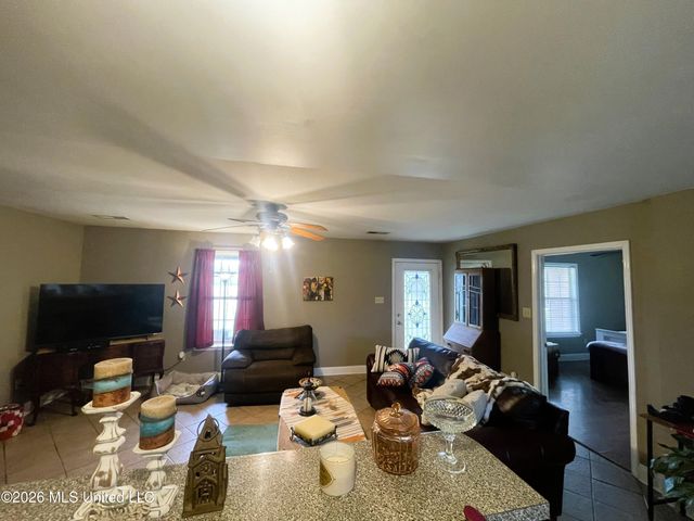 286 Caleb Lane, Coldwater, MS 38618