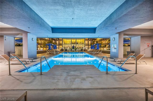 8925 West Flamingo Road 201, Las Vegas, NV 89147