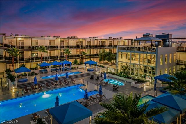 8925 West Flamingo Road 201, Las Vegas, NV 89147