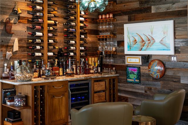 13 Sea Shell Shores Dr, Rockport, TX 78382