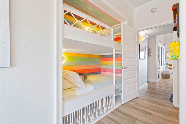 13 Sea Shell Shores Dr, Rockport, TX 78382