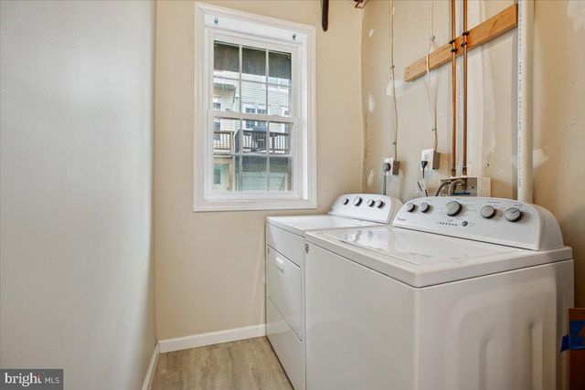 5850 COWLING CT, Alexandria, VA 22304