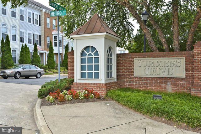 5850 COWLING CT, Alexandria, VA 22304