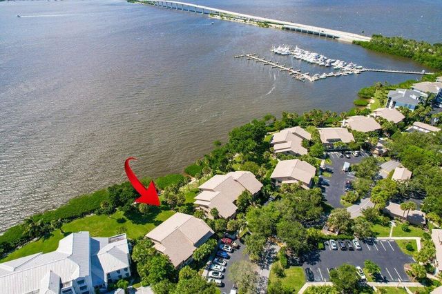 218 NE Edgewater Drive 218, Hutchinson Island, FL 34996
