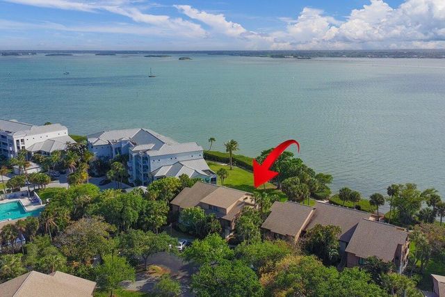 218 NE Edgewater Drive 218, Hutchinson Island, FL 34996