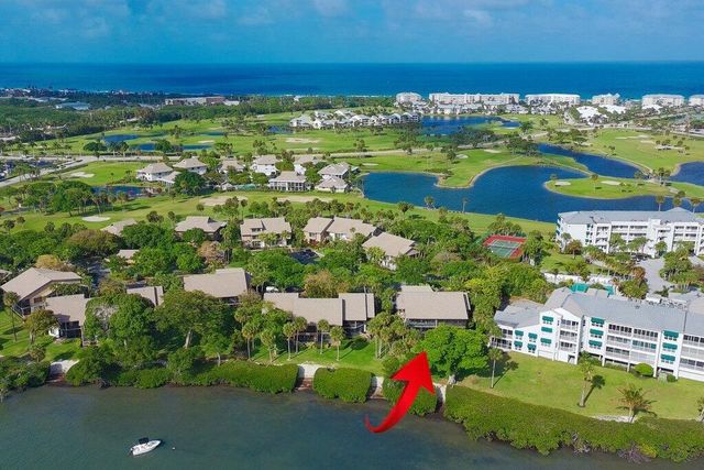 218 NE Edgewater Drive 218, Hutchinson Island, FL 34996