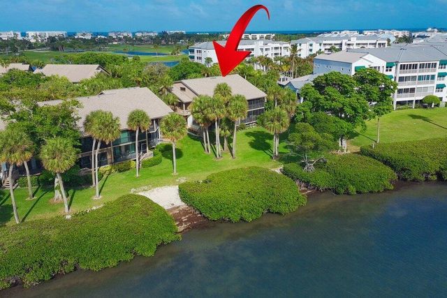 218 NE Edgewater Drive 218, Hutchinson Island, FL 34996