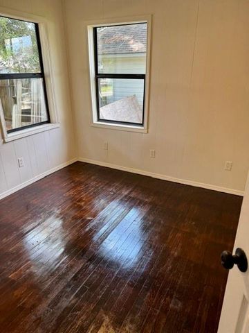1110 Jarrett Street, Liberty, TX 77575