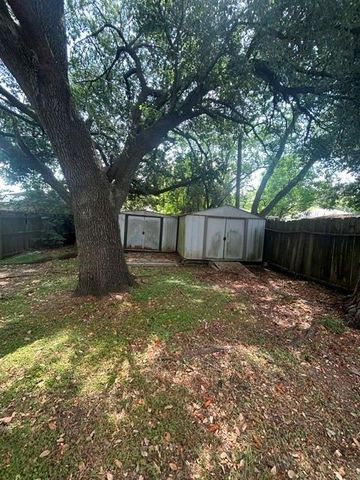 1110 Jarrett Street, Liberty, TX 77575