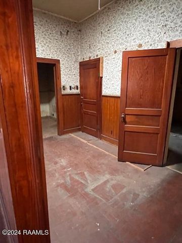 414 E Main Street, Ville Platte, LA 70586