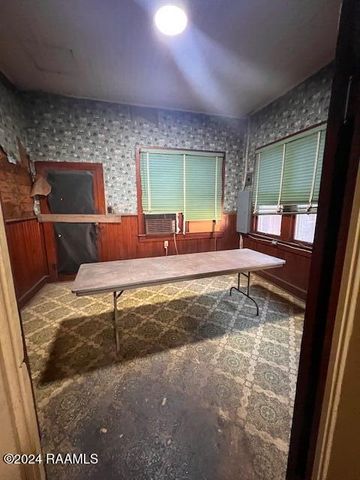 414 E Main Street, Ville Platte, LA 70586