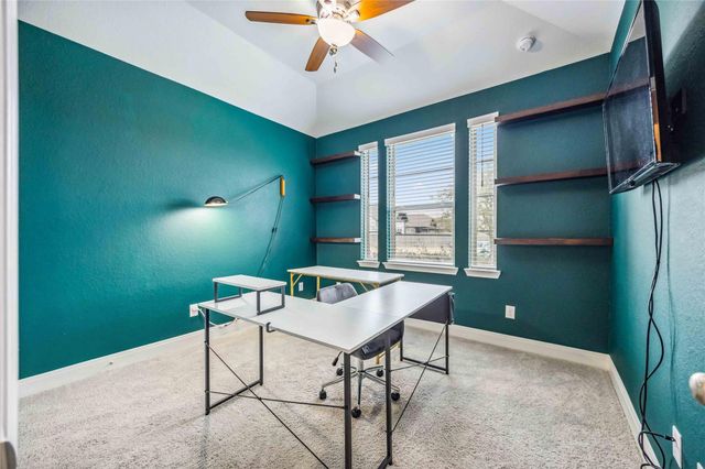 2446 Manor Valley Lane, Missouri City, TX 77459