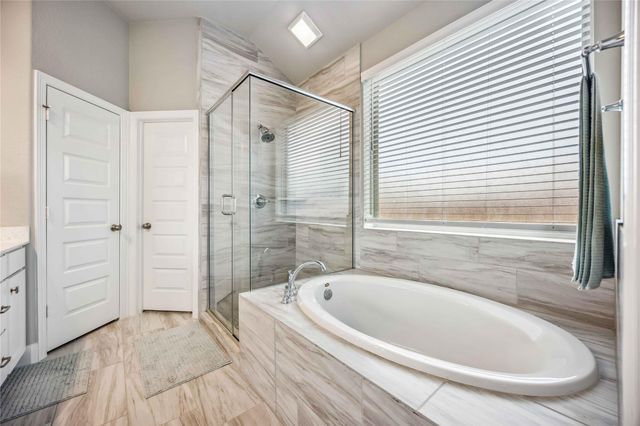 2446 Manor Valley Lane, Missouri City, TX 77459