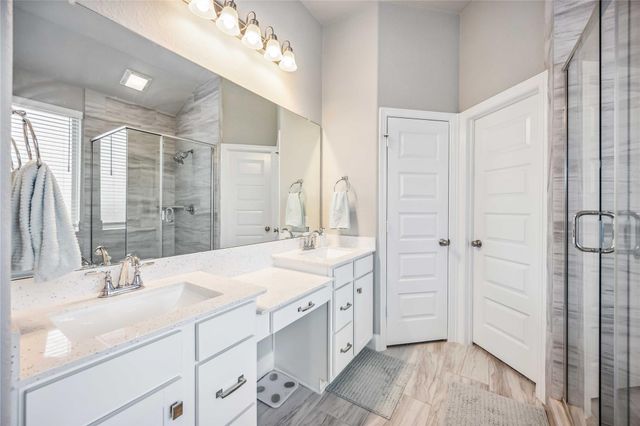 2446 Manor Valley Lane, Missouri City, TX 77459