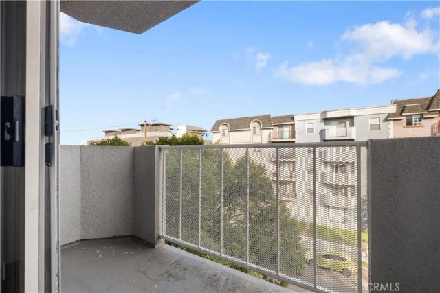 1246 W 30th Street, Los Angeles, CA 90007