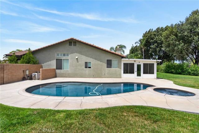 11267 Daylilly, Fontana, CA 92337