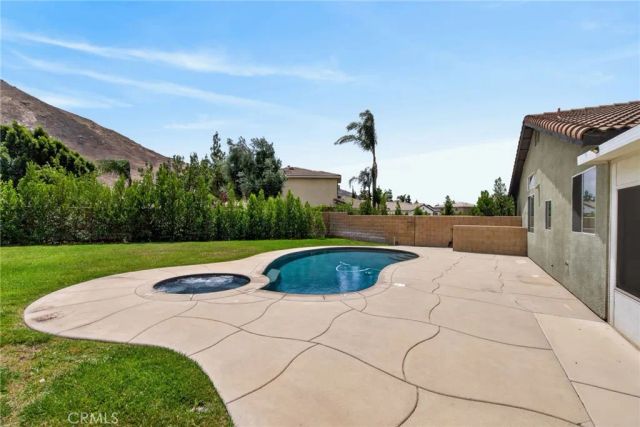 11267 Daylilly, Fontana, CA 92337