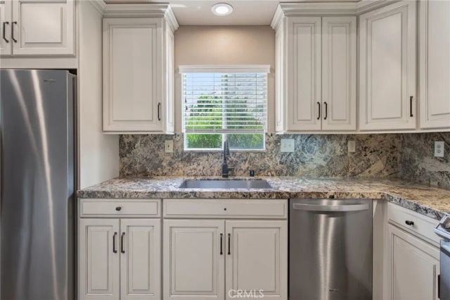 11267 Daylilly, Fontana, CA 92337