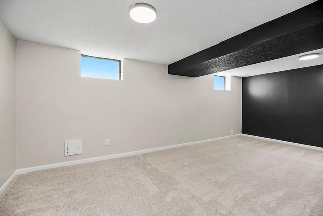 2101 SE Harding Street, Oak Grove, MO 64075