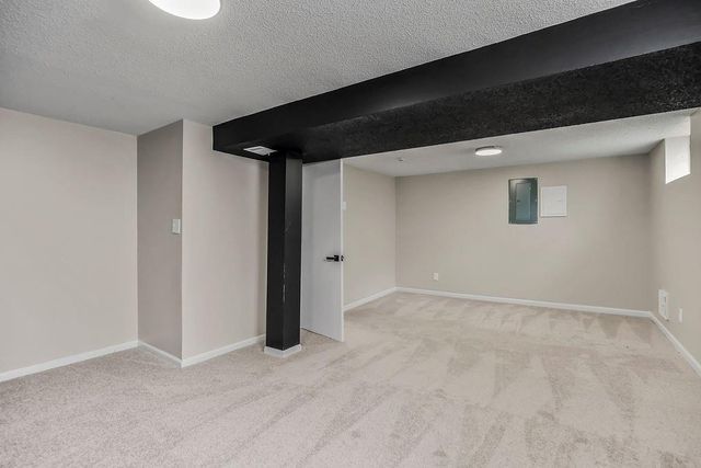 2101 SE Harding Street, Oak Grove, MO 64075