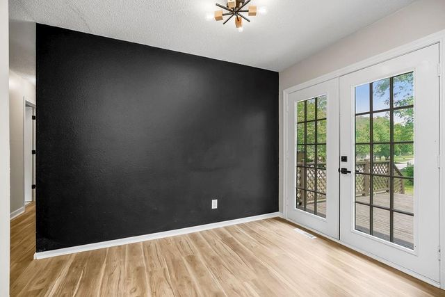 2101 SE Harding Street, Oak Grove, MO 64075