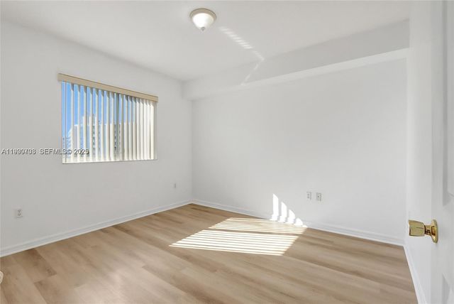 11050 SW 196th St 411, Cutler Bay, FL 33157