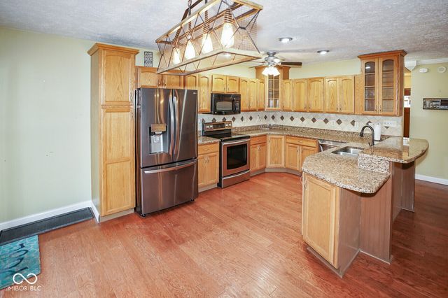 1181 Cambridge Drive, Greenwood, IN 46142