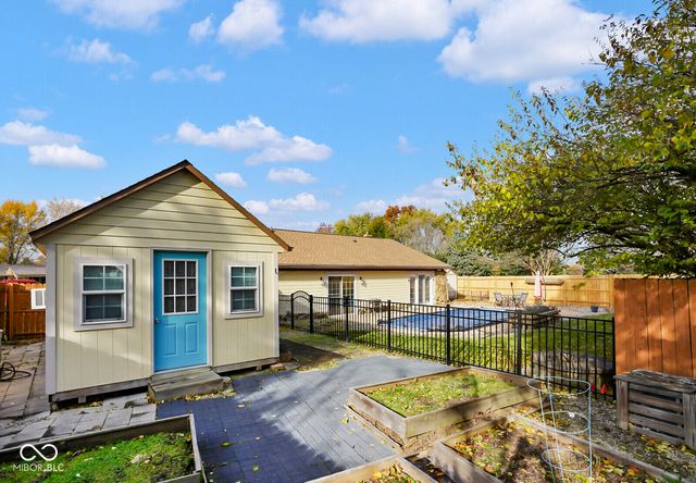 1181 Cambridge Drive, Greenwood, IN 46142