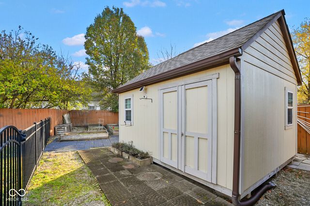 1181 Cambridge Drive, Greenwood, IN 46142