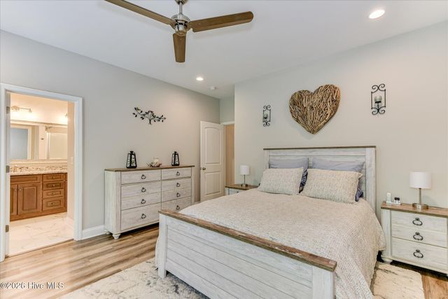 212 Deveraux Point, Mc Cormick, SC 29835