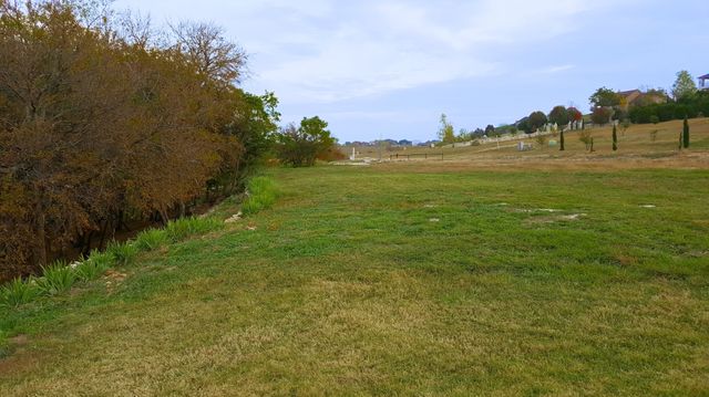 1210 Bentwater Parkway, Granbury, TX 76049