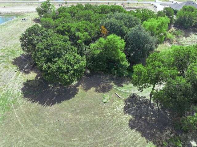 1210 Bentwater Parkway, Granbury, TX 76049