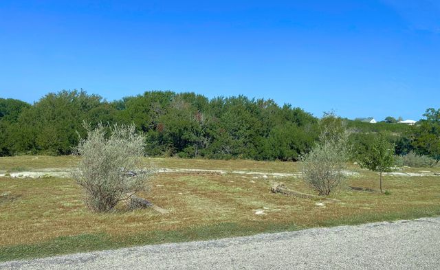 1210 Bentwater Parkway, Granbury, TX 76049