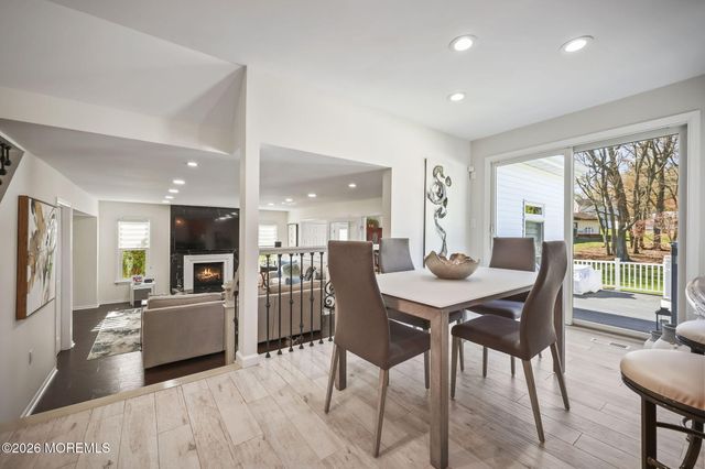 20 Colts Run, Marlboro, NJ 07746