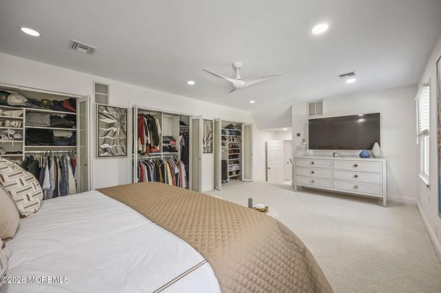 20 Colts Run, Marlboro, NJ 07746
