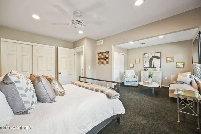 20 Colts Run, Marlboro, NJ 07746