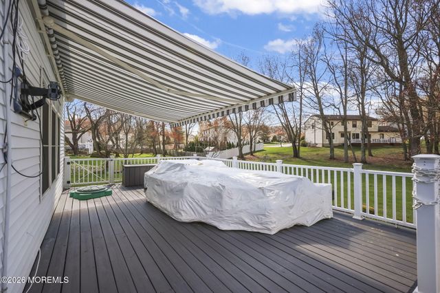 20 Colts Run, Marlboro, NJ 07746