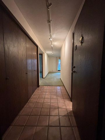 9600 Portland Avenue S 107, Bloomington, MN 55420