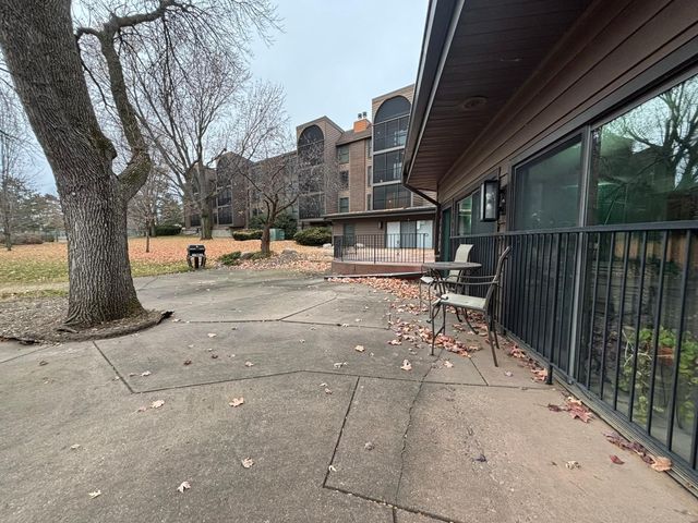 9600 Portland Avenue S 107, Bloomington, MN 55420