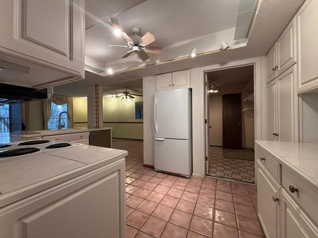 9600 Portland Avenue S 107, Bloomington, MN 55420