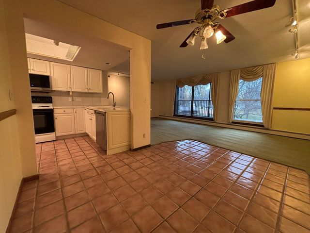 9600 Portland Avenue S 107, Bloomington, MN 55420
