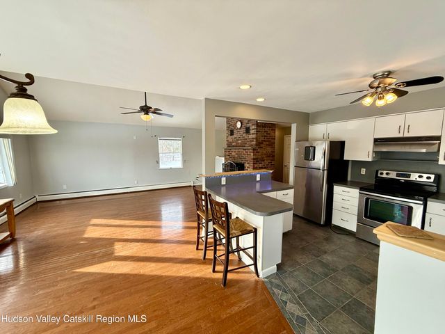 24 Howard Hall Road, Catskill, NY 12414